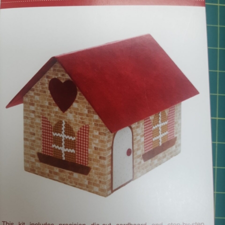 kartonage cozy cottage