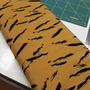 Pearl Peach oker €9,00 p/m