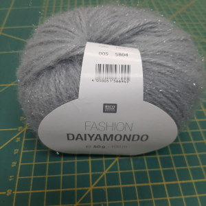 rfd02 rico fashion daiyamondo 10 bollen kleur 005 zilvergrijs voor €30,00